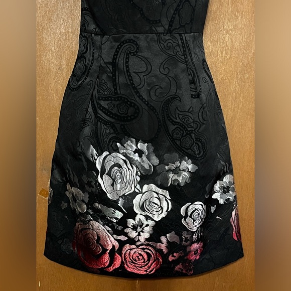 Vintage 90s Gucci Textured Black Floral Sleeveless Dress Large - Picture 2 of 9